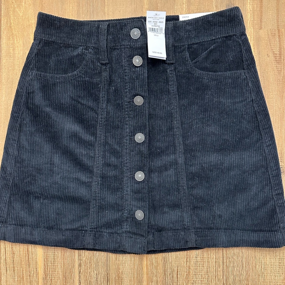 AE black corduroy button down mini skirt
